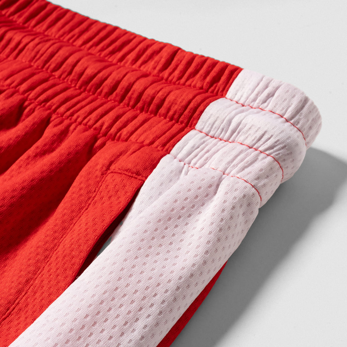 Signature Mesh Short