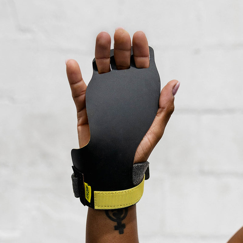 Women's Conquer 3-FC