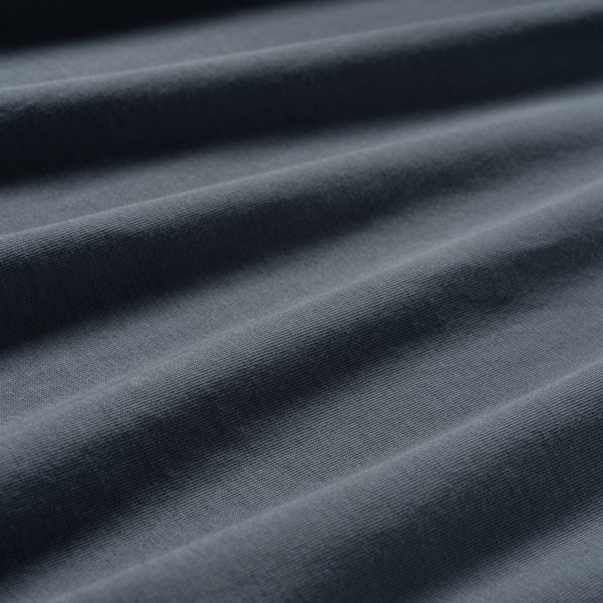 Axis Raglan Tee - Lake fabric texture detail