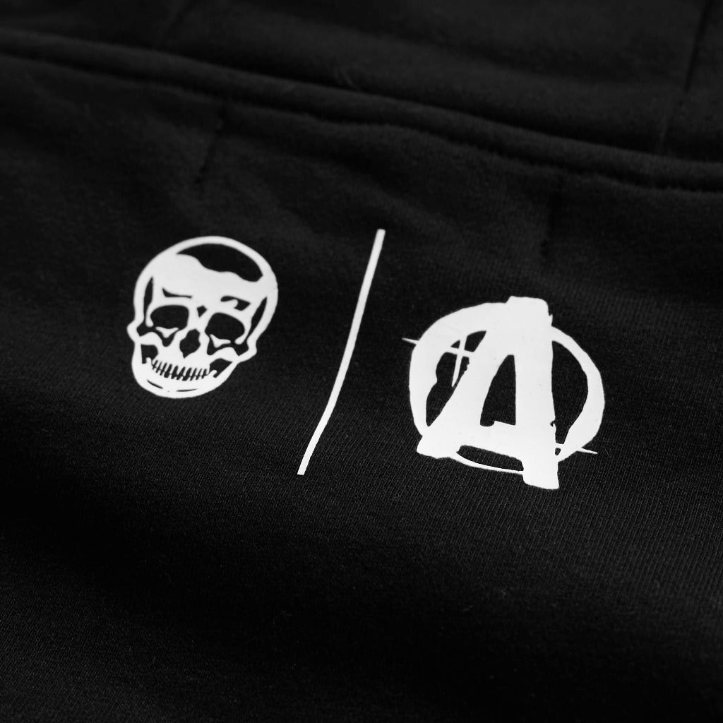 animal hoodie detail