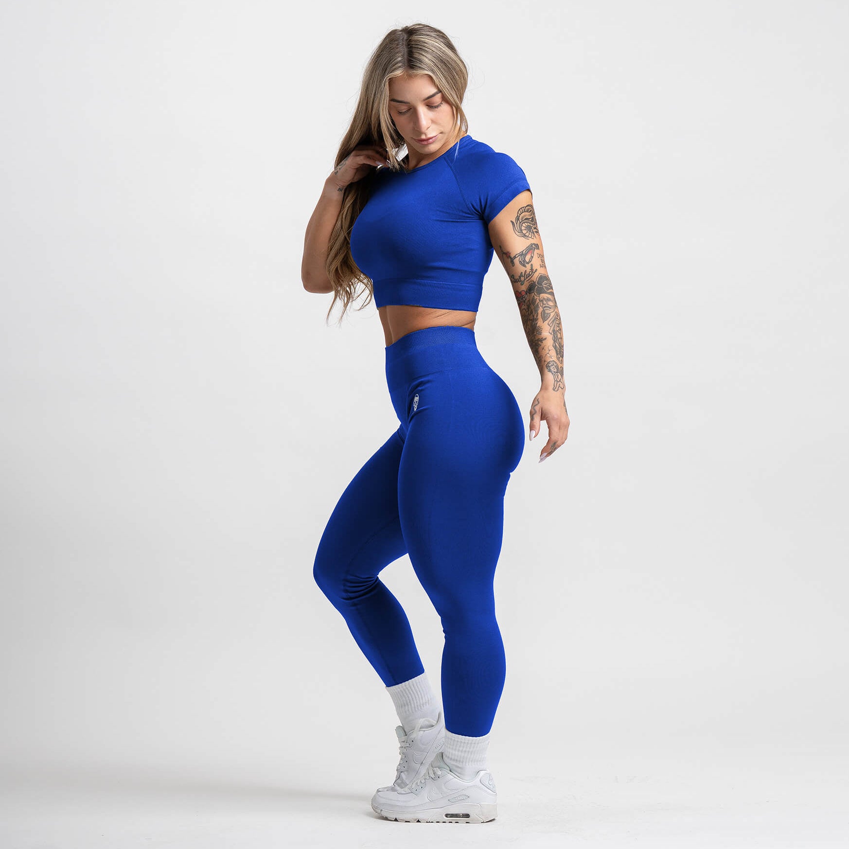 #Color_Electric Blue